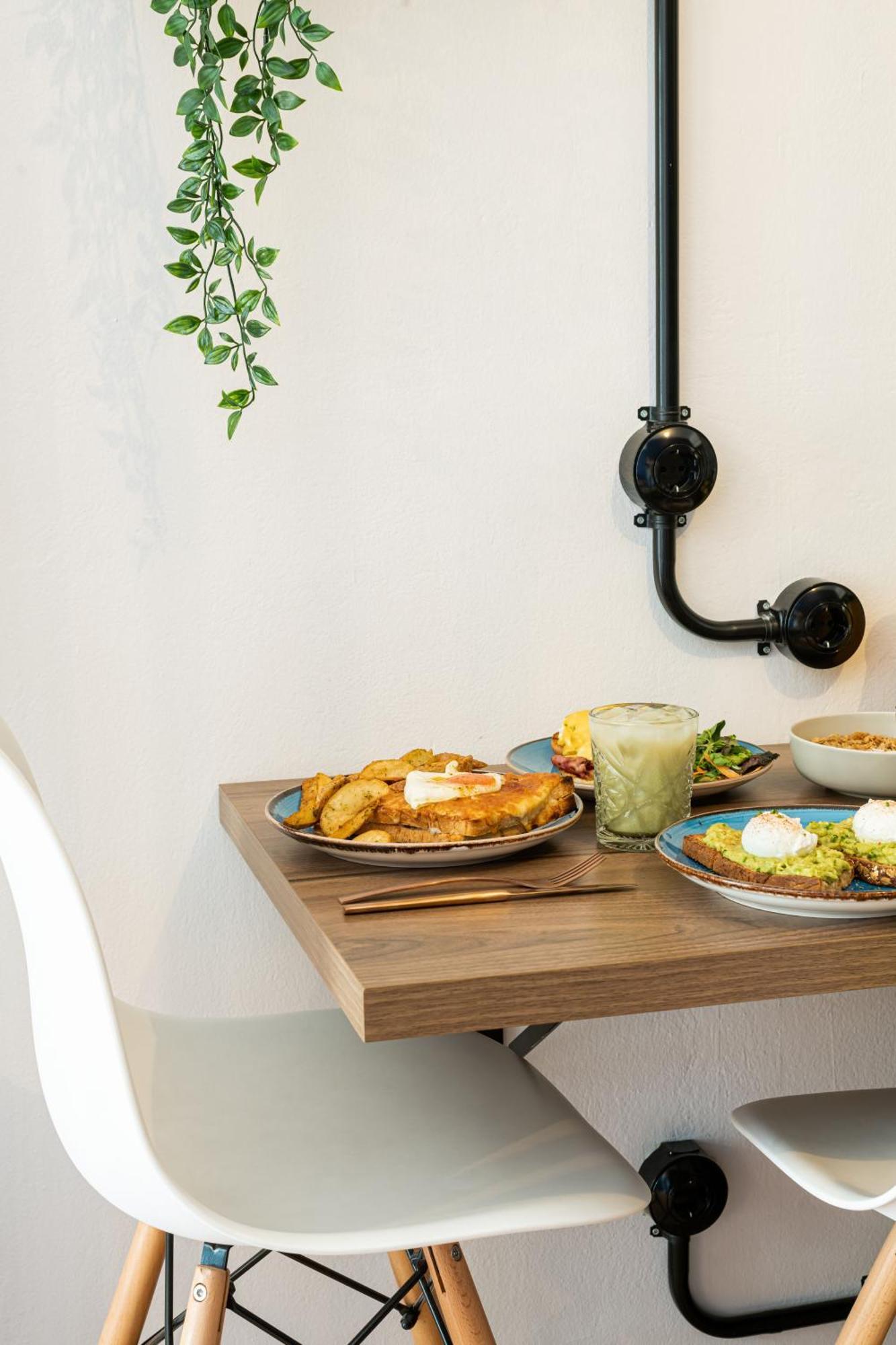 Moss - Beautiful Living In The Heart Of Athens Apartman Kültér fotó